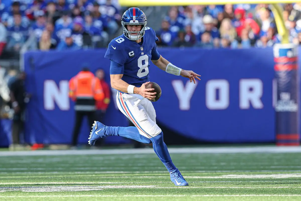 Giants Legend Tiki Barber's Wild Claim About Daniel Jones