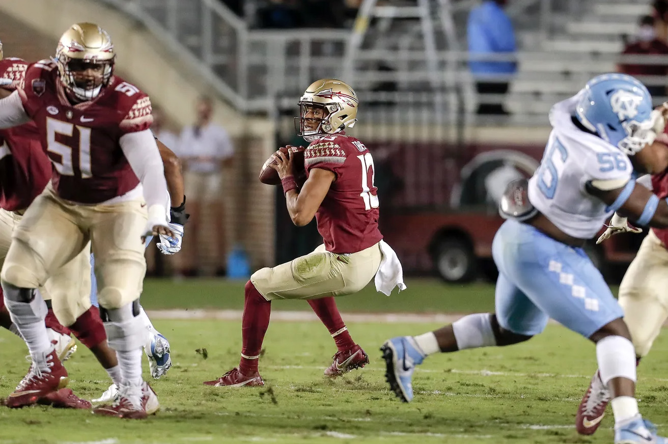 2022 – Jordan Travis hopes to lead the Seminoles to the ACC title game. Beating the ‘Noles at Tallahassee will be a tall order this year (Photo credit: Don Juan Moore – The Palm Beach Post). 