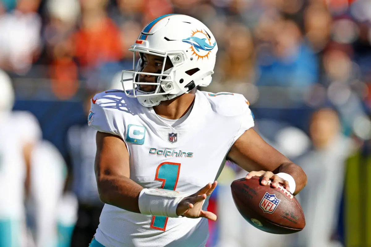 Chicago Bears: 3 potential trades with the Miami Dolphins