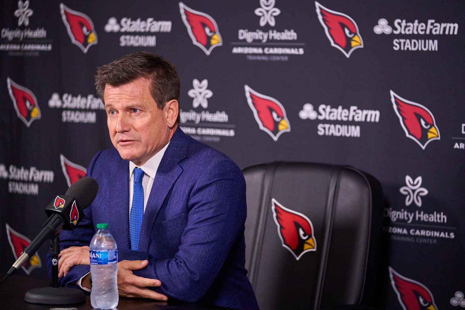 Arizona Cardinals 2024 NFLPA report card: Jonathan Gannon gets an A,  Michael Bidwill receives an F