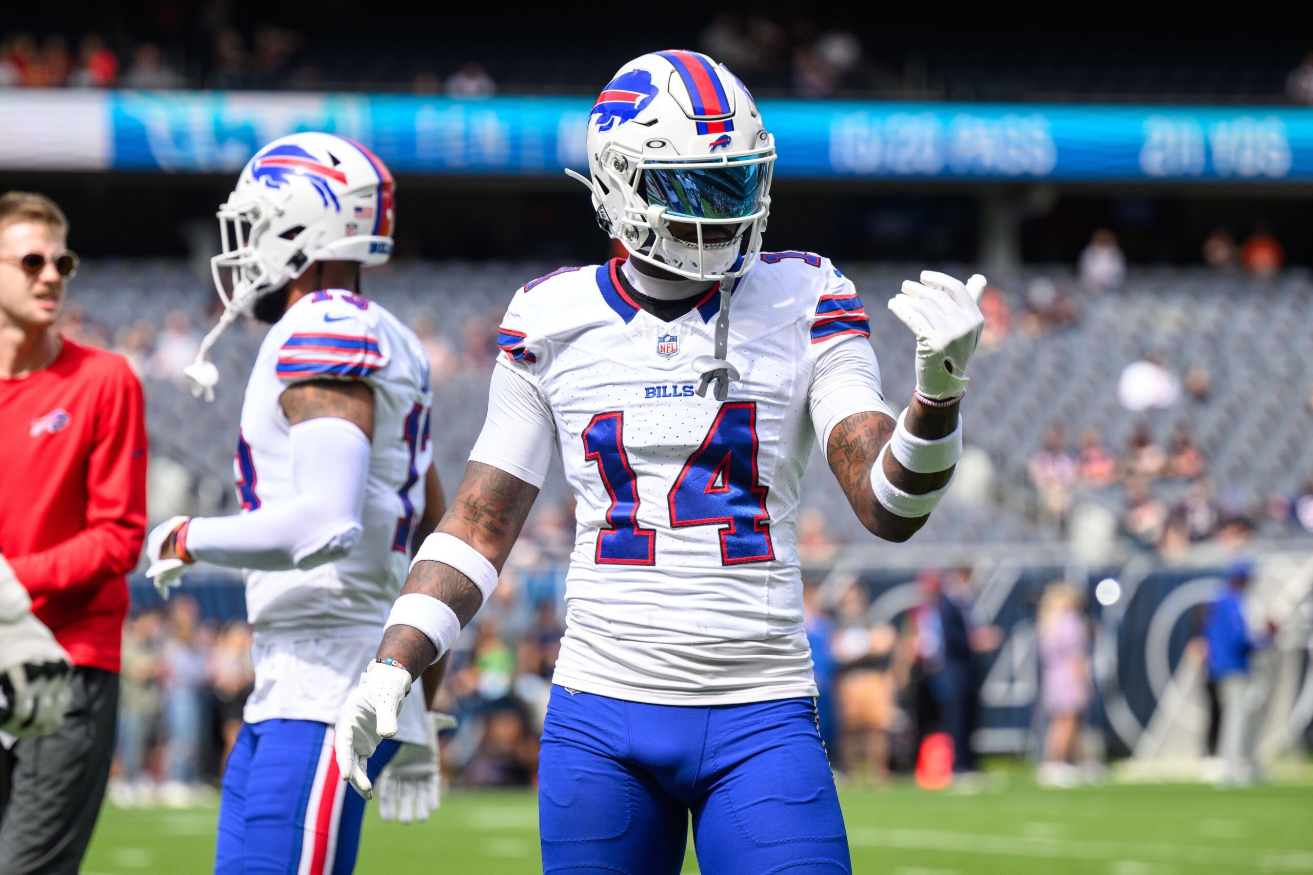 Stefon Diggs yells at Josh Allen on sideline, reportedly leaves stadium  minutes after Bills' loss to Bengals