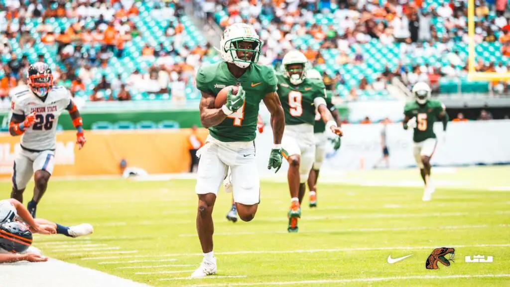 Jackson State Tigers vs Florida A&M Rattlers in Miami Gardens, FL on September 3, 2023