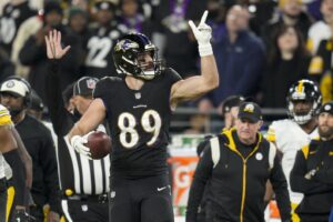 Lightning strikes at M&T Bank Stadium, and it's the Ravens who are shocked  - CBS Baltimore