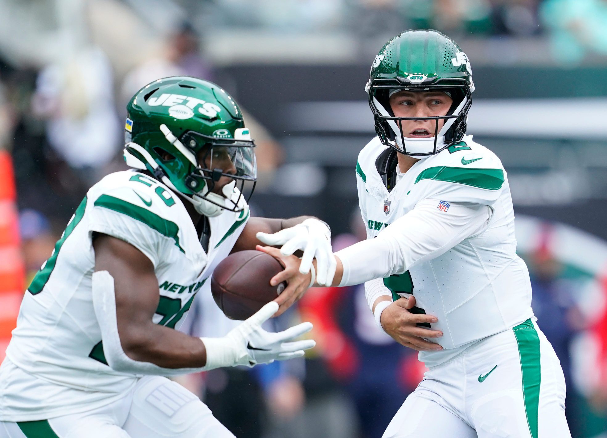 Breece Hall calls out Nathaniel Hackett for role in Jets offense