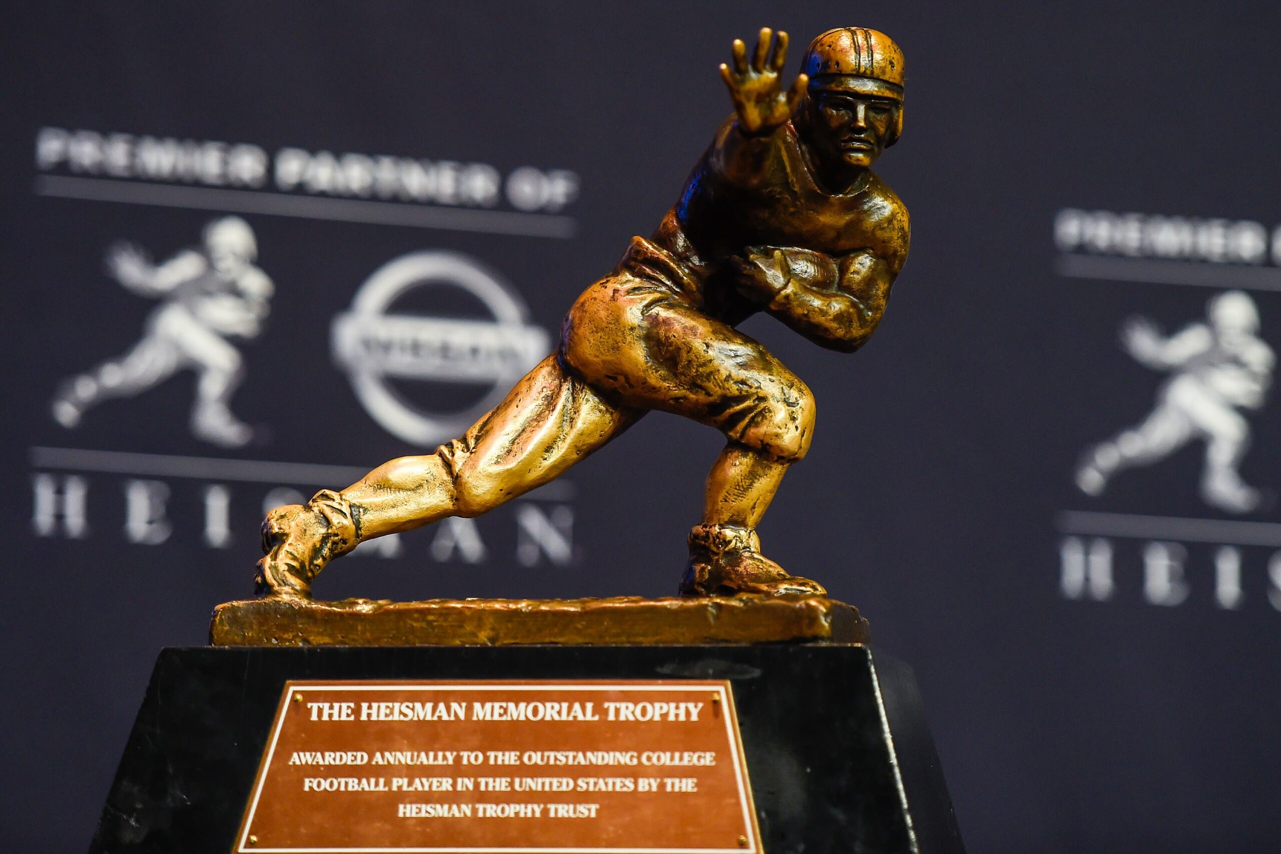 Should College Football Awards Be Rewarded After Bowl Season Starting