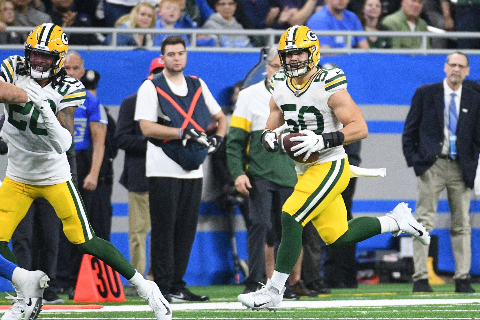 Carolina Panthers: The Carolina Panthers Sign Solid Linebacker Out of Retirement for the 2023 Season 1 Green Bay Packers, blake martinez