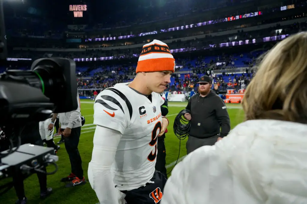 Cincinnati Bengals quarterback Joe Burrow (9) leaves the field after the fourth quarter of the NFL Week 11 game between the Baltimore Ravens and the Cincinnati Bengals at M&T Bank Stadium in Baltimore on Thursday, Nov. 16, 2023. The Bengals fell to the Ravens, 34-20. © Sam Greene/The Enquirer / USA TODAY NETWORK NFL Fans
