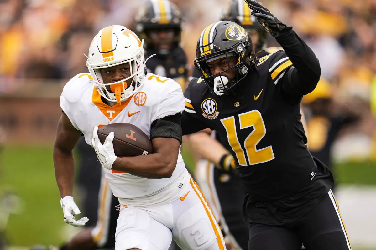 Tennessee Volunteers vs Missouri Tigers 2021, Jabari Small