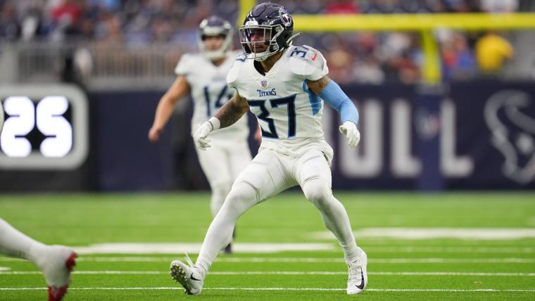 Tennessee Titans Amani Hooker fined 