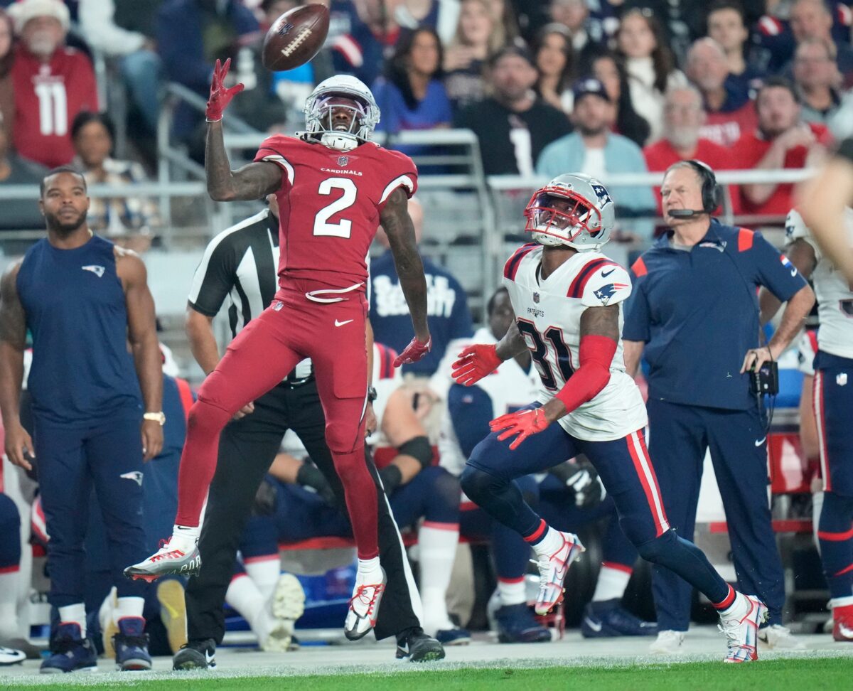 Dec 12, 2022; Glendale, Ariz., USA; Arizona Cardinals wide receiver Marquise Brown (2) attempts to catch the ball against New England Patriots cornerback Jonathan Jones (31) during the second quarter at State Farm Stadium. Jones was called for pass interference on the play. Mandatory Credit: Michael Chow-Arizona Republic Nfl Cardinals Patriots 1213 New England Patriots At Arizona Cardinals. © Michael Chow / USA TODAY NETWORK (Kansas City Chiefs)
