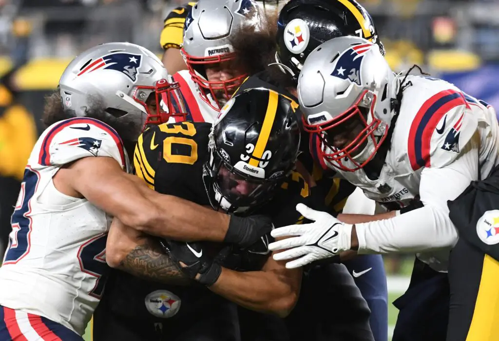 NFL Scouts, Execs Question Pittsburgh Steelers’ Direction: “Looks Like a Fire Mike Tomlin Concept” 1 Pittsburgh Steelers New England Patriots