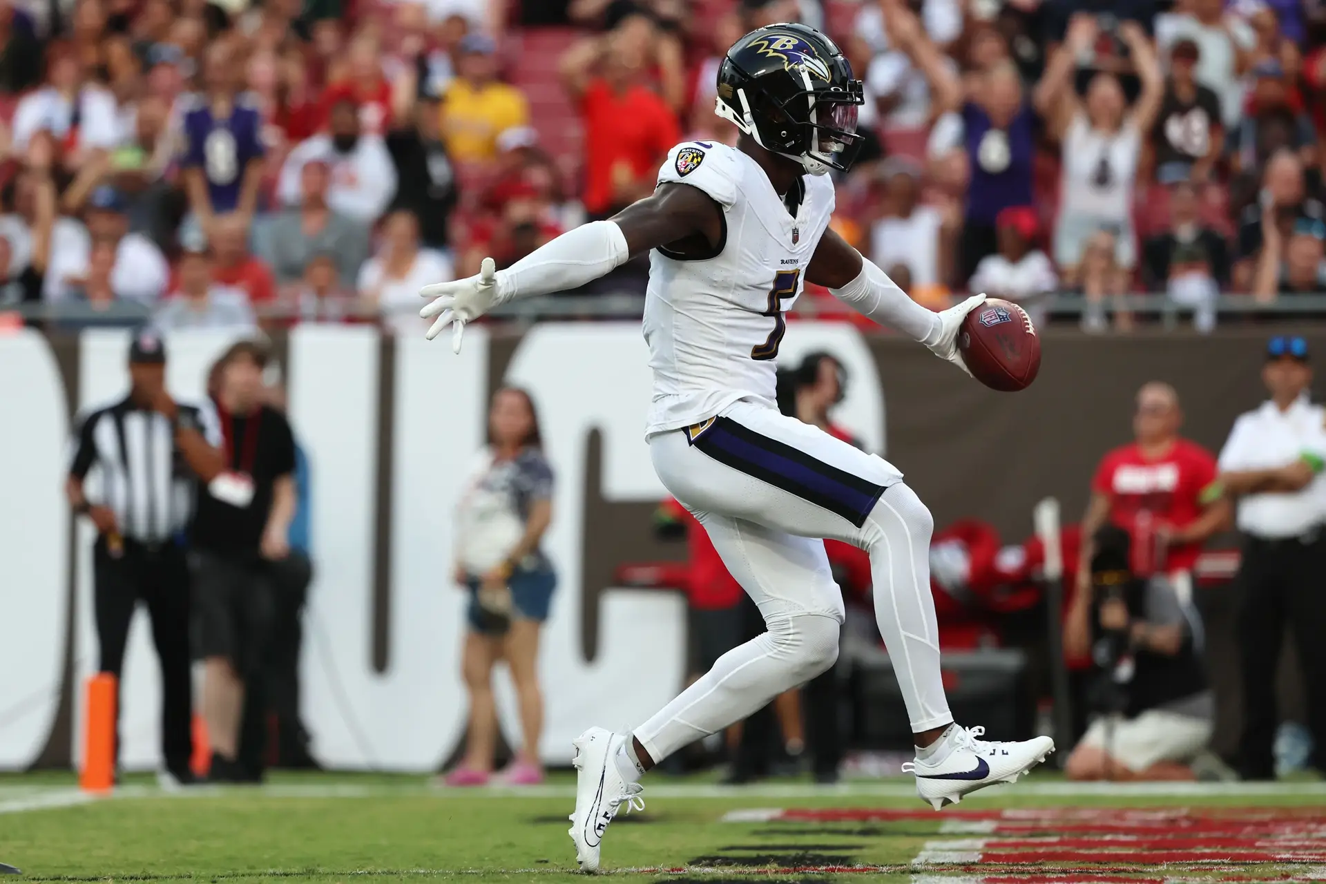 Baltimore Ravens, Laquon Treadwell