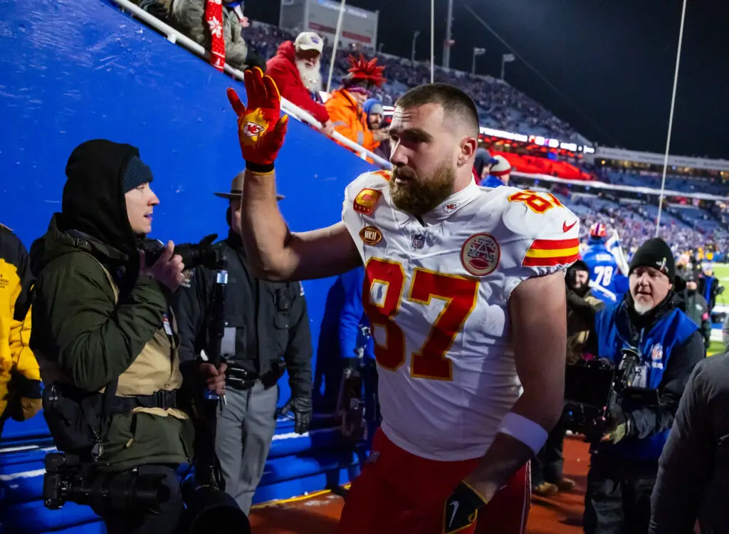 Travis Kelce, Taylor Swift, Kansas City Chiefs