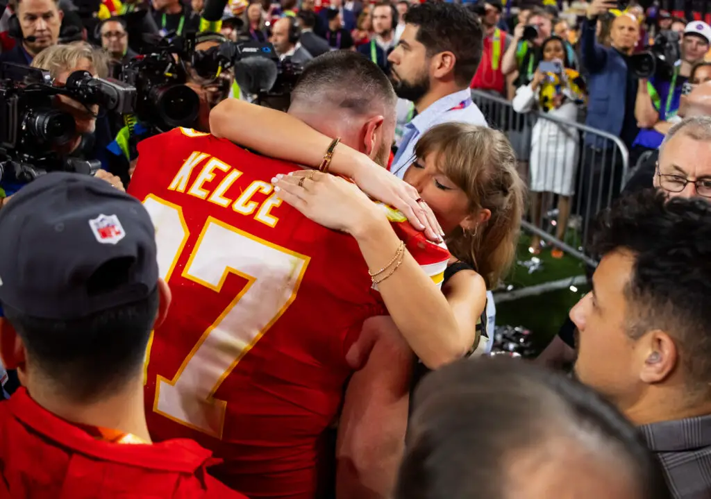 Feb 11, 2024; Paradise, Nevada, USA; Kansas City Chiefs tight end Travis Kelce (87) celebrates with girlfriend Taylor Swift after defeating the San Francisco 49ers in Super Bowl LVIII at Allegiant Stadium. Mandatory Credit: Mark J. Rebilas-USA TODAY Sports