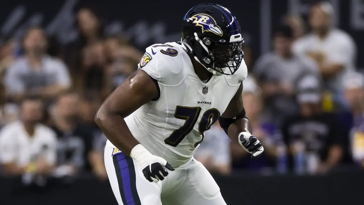 Baltimore Ravens Rework contract of All-Pro LT Ronnie Staley.