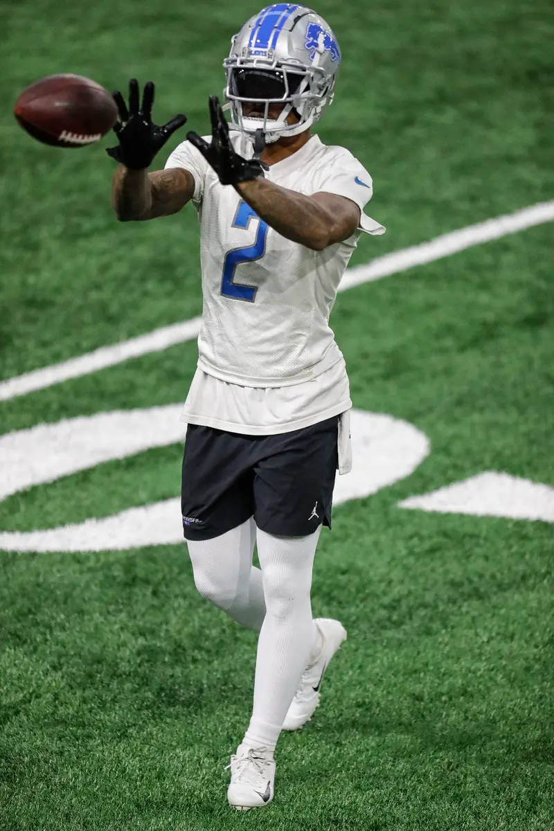 Detroit Lions safety C.J. Gardner-Johnson makes a catch at practices at Detroit Lions headquarters and training facility in Allen Park on Thursday, Jan. 25, 2024. © Junfu Han / USA TODAY NETWORK (Philadelphia Eagles)