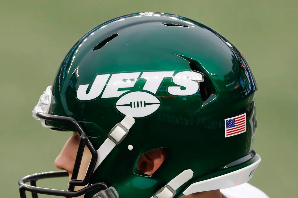 'I Can’t Remember Exactly How Many' Abortions I've Had: New York Jets Fan Has Brutally Honest Conversation 2 The New York Jets logo is seen on a helmet during the first half of their game against the New England Patriots at Gillette Stadium.