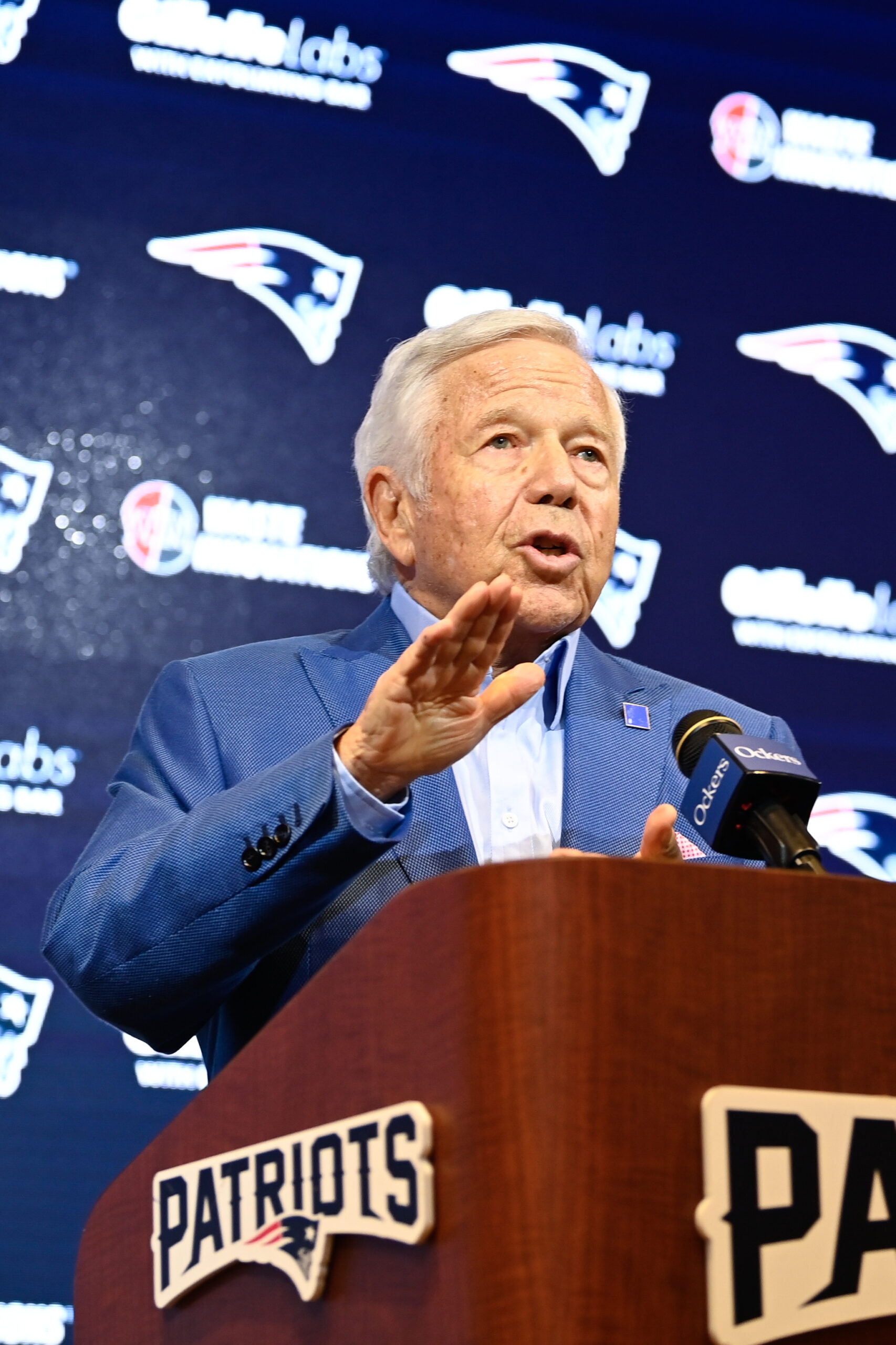 Robert Kraft, Robert Kraft New England Patriots, Robert Kraft Columbia University, Robert Kraft antisemitism NFL