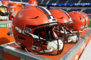 NFL Fans Are All Praying For Bernie Kosar After Recent Medical Diagnosis 3 NFL Cleveland Browns Rashard Higgins