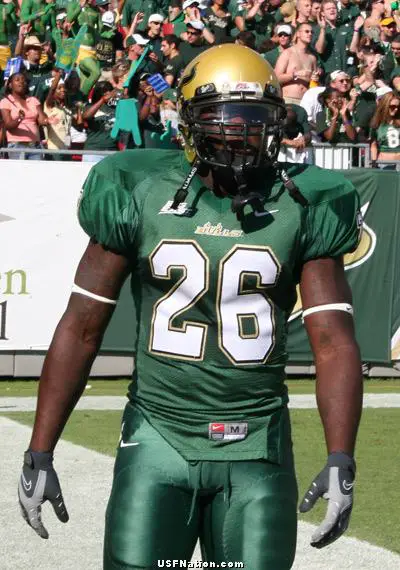 College football, college football player dies, Mike Ford death, Mike Ford USF 