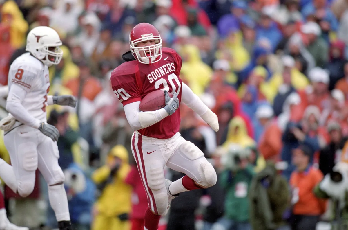 BREAKING: Former Oklahoma Football Title Winning Quarterback, Linebacker Earn Recognition on 2025 College Football Hall of Fame Ballot - REPORT 1 Rocky Calmus