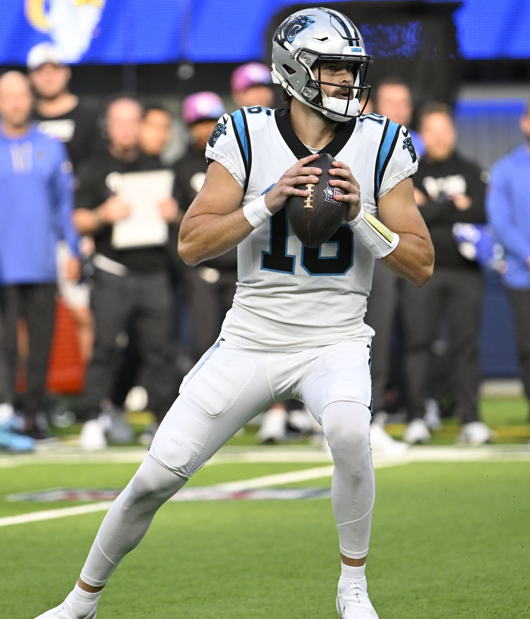 Oct 16, 2022; Inglewood, California, USA; Carolina Panthers quarterback Jacob Eason (16) looks for an open receiver during the fourth quarter against the Los Angeles Rams at SoFi Stadium. Mandatory Credit: Robert Hanashiro-USA TODAY Sports (Green Bay Packers)