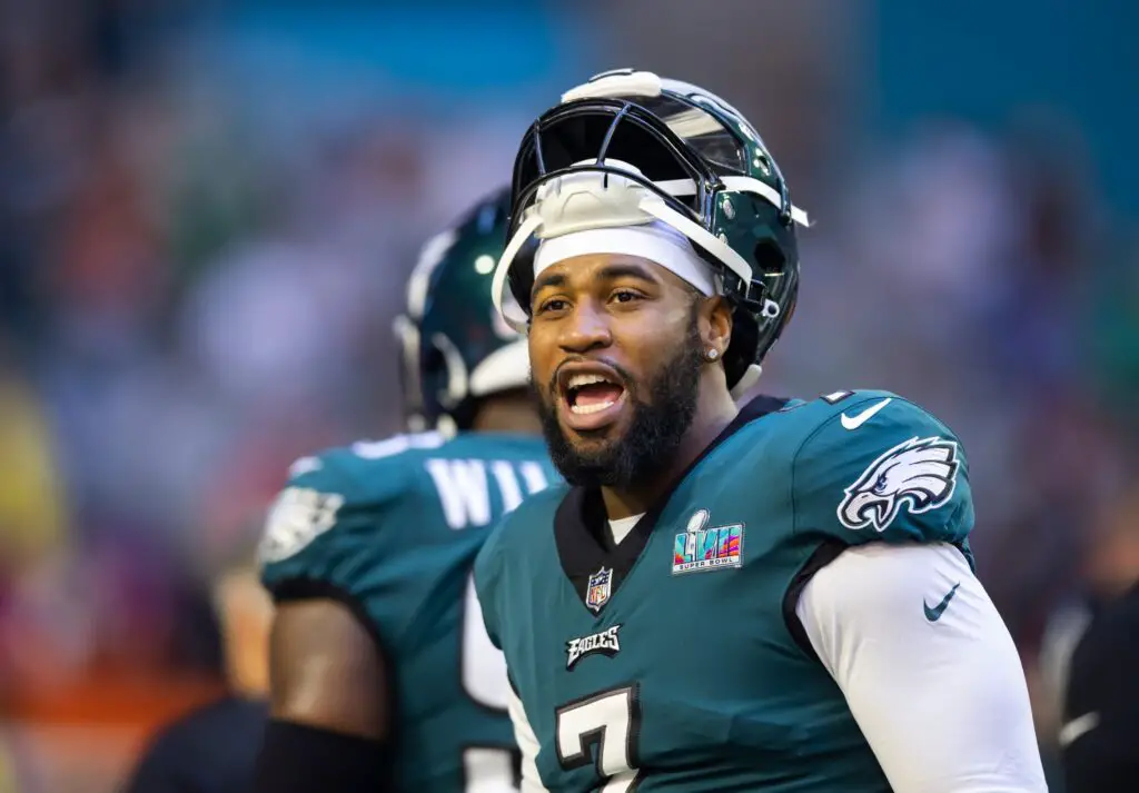 Feb 12, 2023; Glendale, Arizona, US; Philadelphia Eagles linebacker Haason Reddick (7) against the Kansas City Chiefs during Super Bowl LVII at State Farm Stadium. Mandatory Credit: Mark J. Rebilas-USA TODAY SportsFeb 12, 2023; Glendale, Arizona, US; Philadelphia Eagles linebacker Haason Reddick (7) against the Kansas City Chiefs during Super Bowl LVII at State Farm Stadium. Mandatory Credit: Mark J. Rebilas-USA TODAY Sports