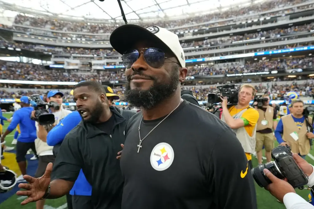 Oct 22, 2023; Inglewood, California, USA; Pittsburgh Steelers coach Mike Tomlin reacts after the game against the Los Angeles Rams at SoFi Stadium. Mandatory Credit: Kirby Lee-USA TODAY Sports