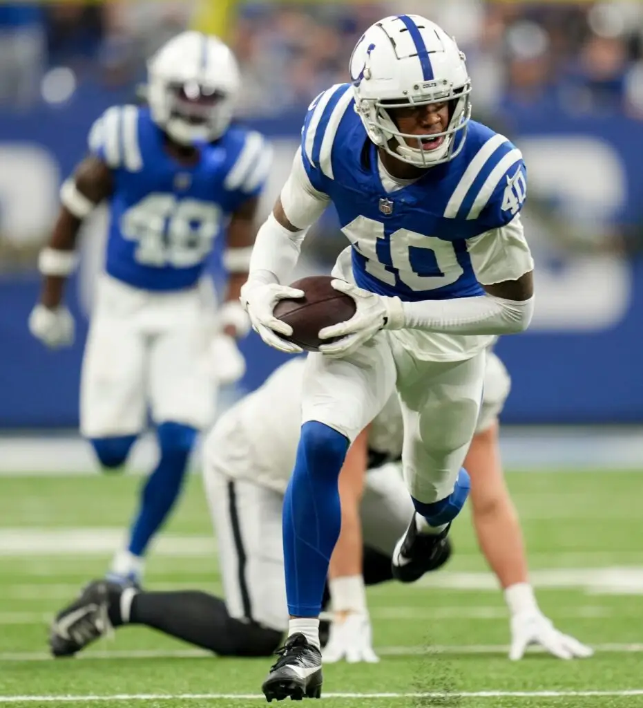 Indianapolis Colts, Jaylon Jones