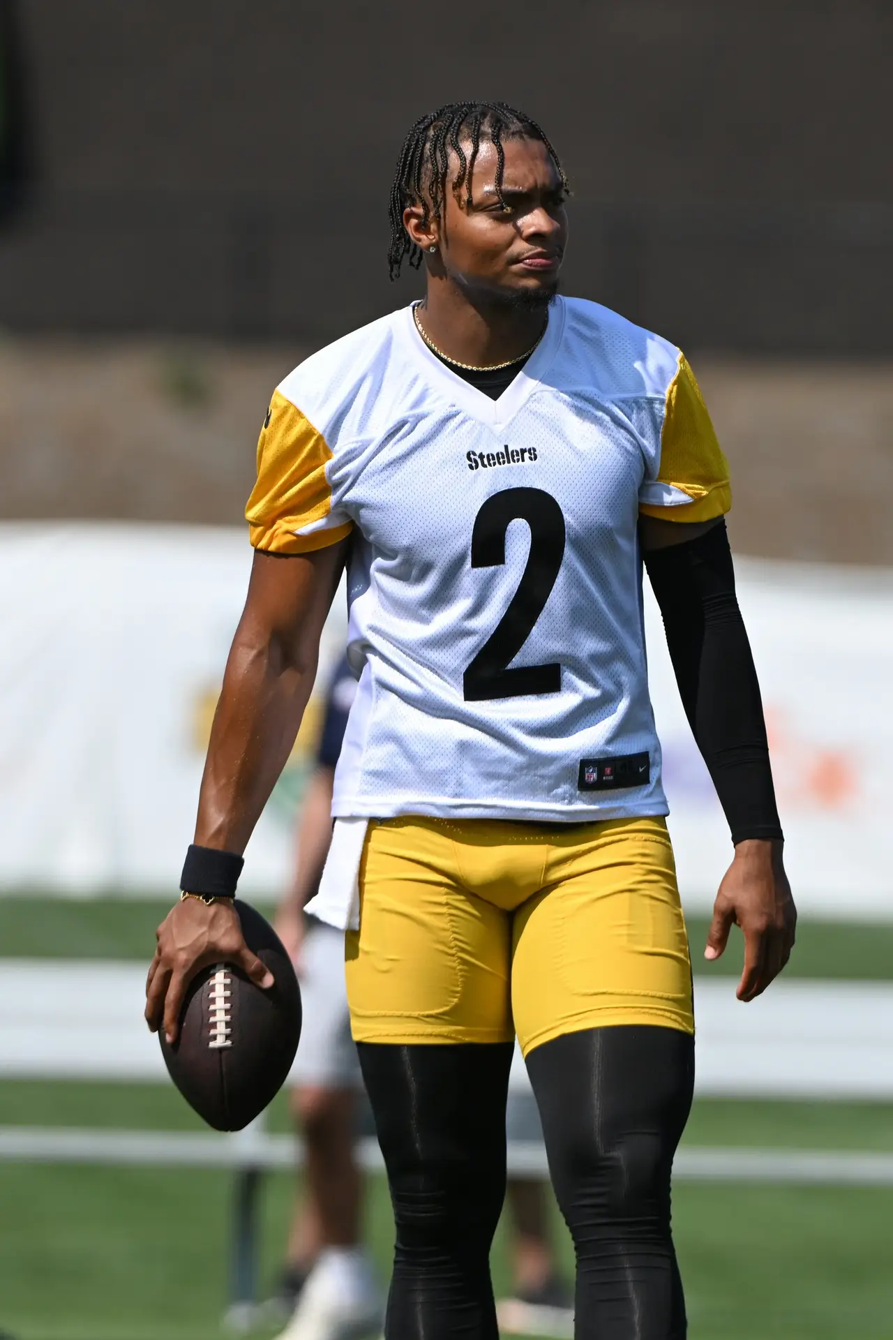 Pittsburgh Steelers, Justin Fields