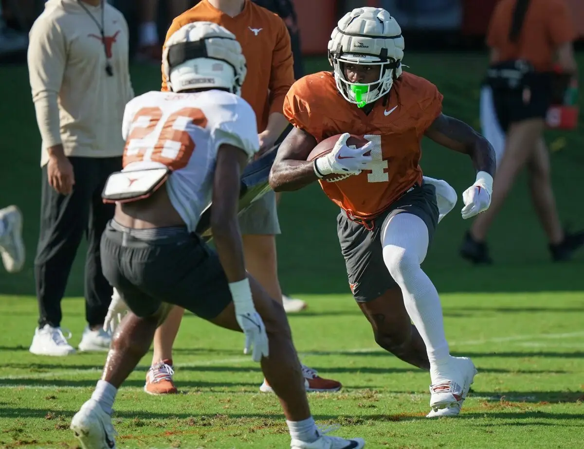 "We've Got to be Smart": Texas Longhorns 5-Star RB Gets Major Update 1 texas longhorns cj baxter