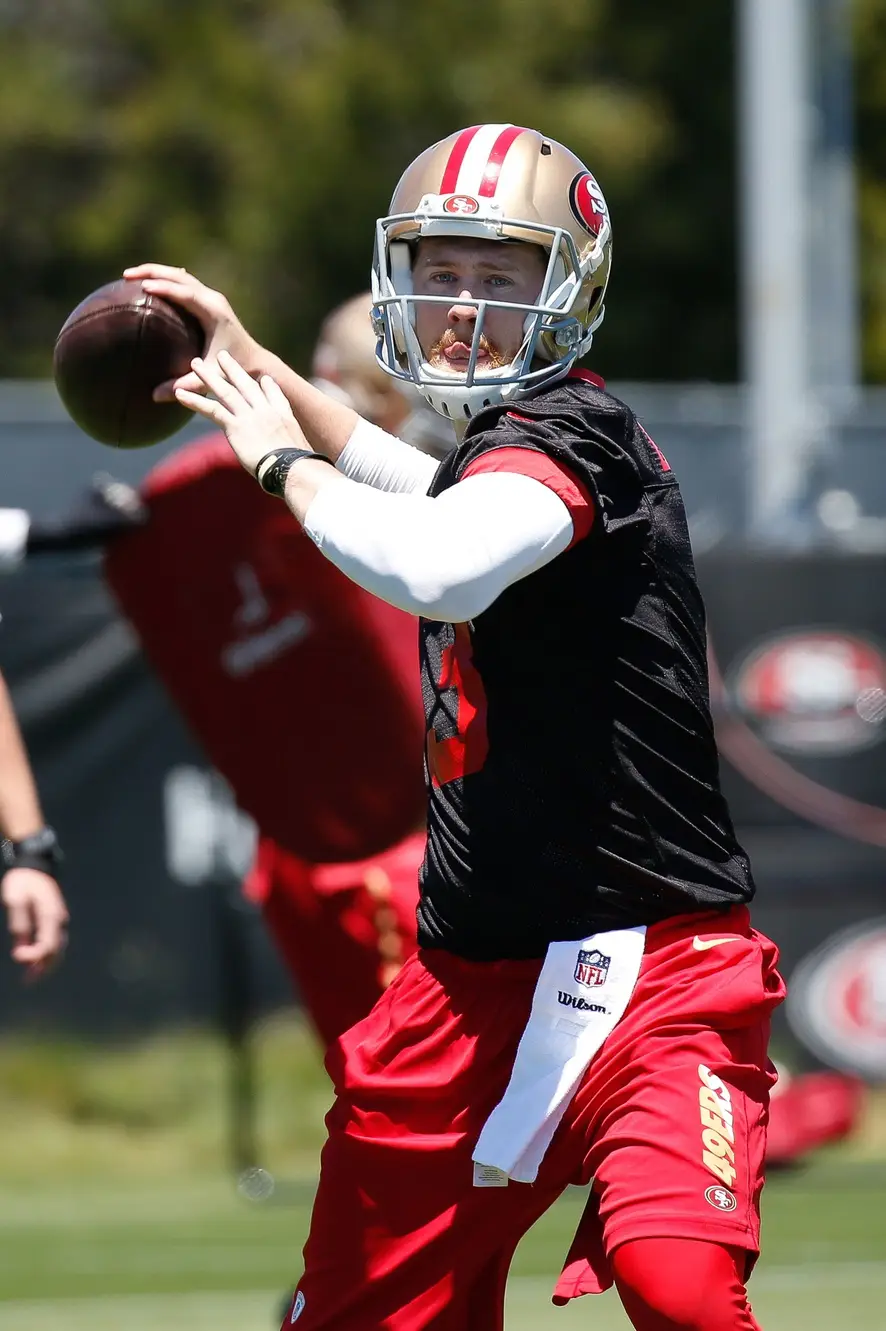 Jun 13, 2017; Santa Clara, CA, USA; San Francisco 49ers quarterback CJ Beathard (3) throws the ball during the San Francisco 49ers minicamp at Levi's Stadium. Mandatory Credit: Stan Szeto-Imagn Images (Giants)