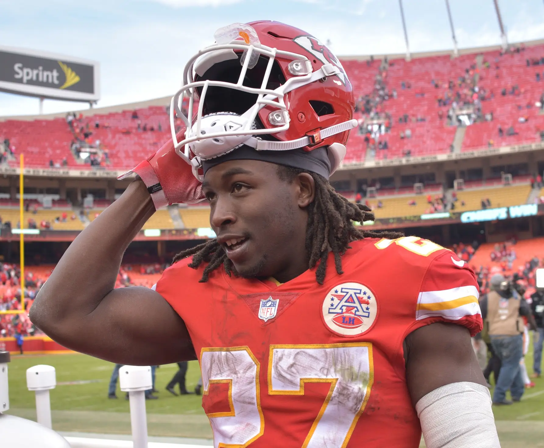 Nov 11, 2018; Kansas City, MO, USA; Kansas City Chiefs running back Kareem Hunt (27) leaves the field after the game against the Arizona Cardinals at Arrowhead Stadium. The Chiefs won 26-14. Mandatory Credit: Denny Medley-Imagn Images