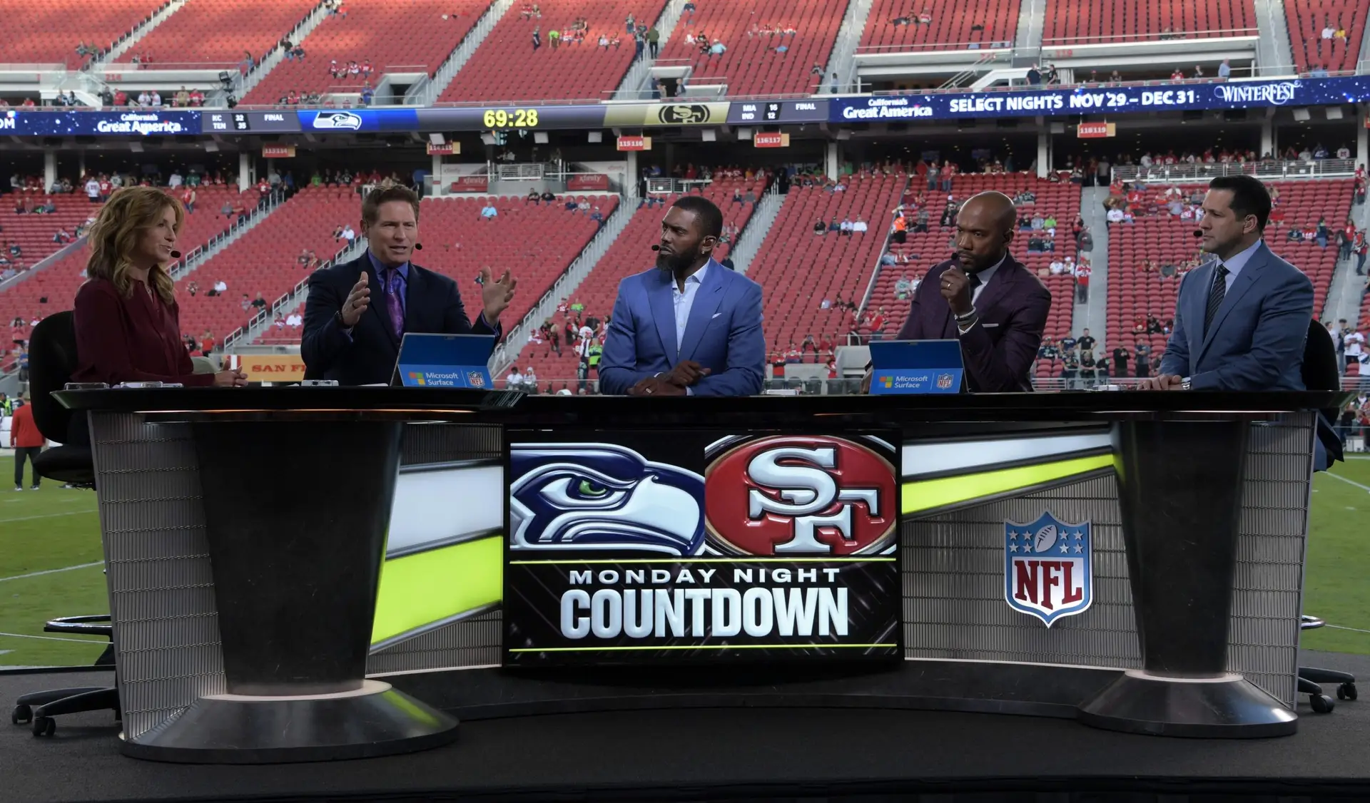 Nov 11, 2019; Santa Clara, CA, USA; ESPN Monday Night Football Countdown hosts (from left) Suzy Kolber, Steve Young, Randy Moss, Louis Riddick and Adam Schefter on the set before the game between the San Francisco 49ers and the Seattle Seahawks at Levi's Stadium. Mandatory Credit: Kirby Lee-USA TODAY Sports