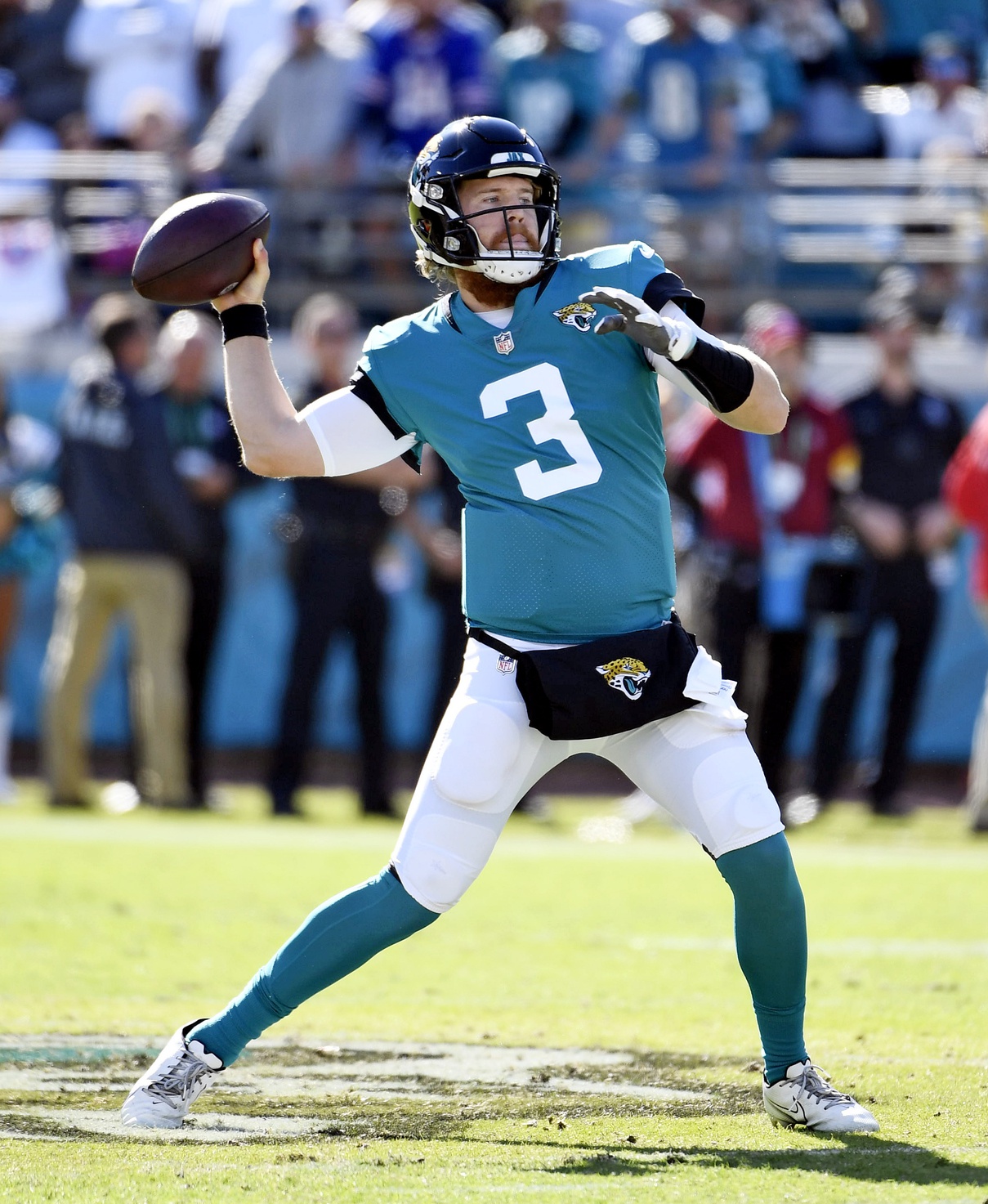 Nov 7, 2021; Jacksonville, Florida, USA; Jacksonville Jaguars quarterback CJ Beathard (3) throws the ball during the game against the Buffalo Bills at TIAA Bank Field. Mandatory Credit: Melina Myers-Imagn Images (Giants)