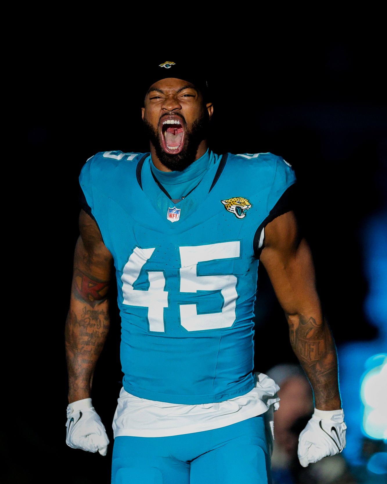 Dec 17, 2023; Jacksonville, Florida, USA; Jacksonville Jaguars linebacker K'Lavon Chaisson (45) takes the field for a game against the Baltimore Ravens at EverBank Stadium. Mandatory Credit: Nathan Ray Seebeck-Imagn Images (Raiders)