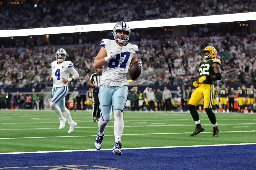 Cowboys’ Brevyn Spann-Ford Injures Leg as Jake Ferguson Secures Extension Through 2029 2 Dallas Cowboys, Jake Ferguson