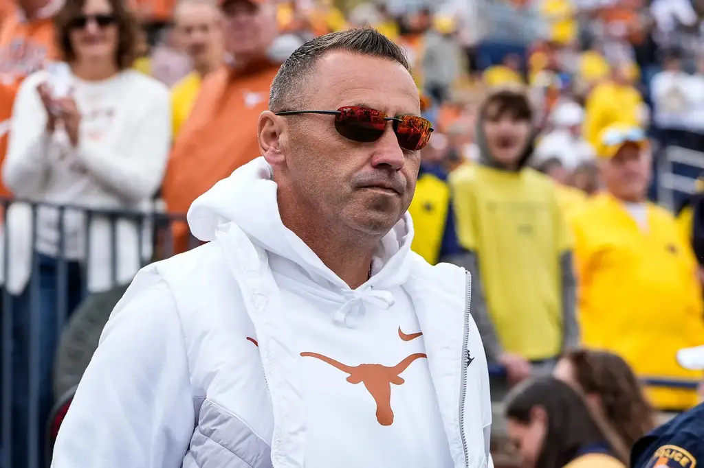 Texas Longhorns Steve Sarkisian