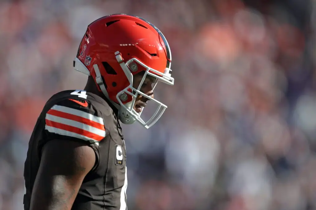 Cleveland Browns quarterback Deshaun Watson (4) hangs his head as he walks off the field during the first half of an NFL football game at Huntington Bank Field, Sunday, Sept. 8, 2024, in Cleveland, Ohio. © Jeff Lange / USA TODAY NETWORK