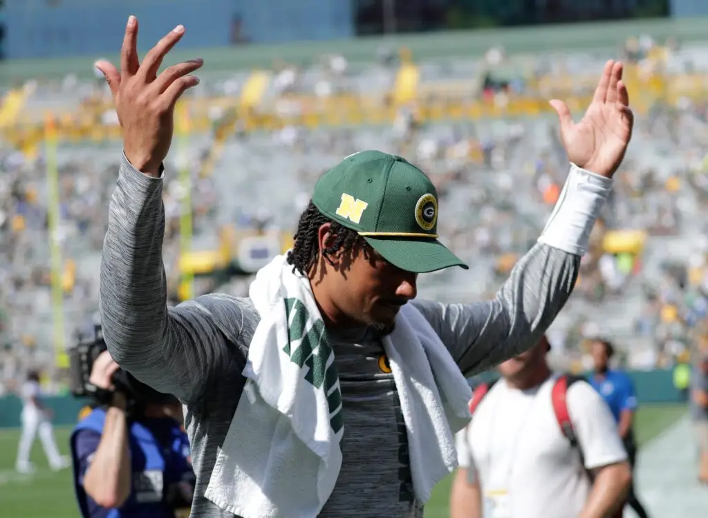 Green Bay Packers quarterback Jordan Love (10) celebrates a 16-10 victory agianst the Indianapolis Colts during their football game Sunday, September 15, 2024, at Lambeau Field in Green Bay, Wisconsin. © Dan Powers/USA TODAY NETWORK-Wisconsin / USA TODAY NETWORK via Imagn Images