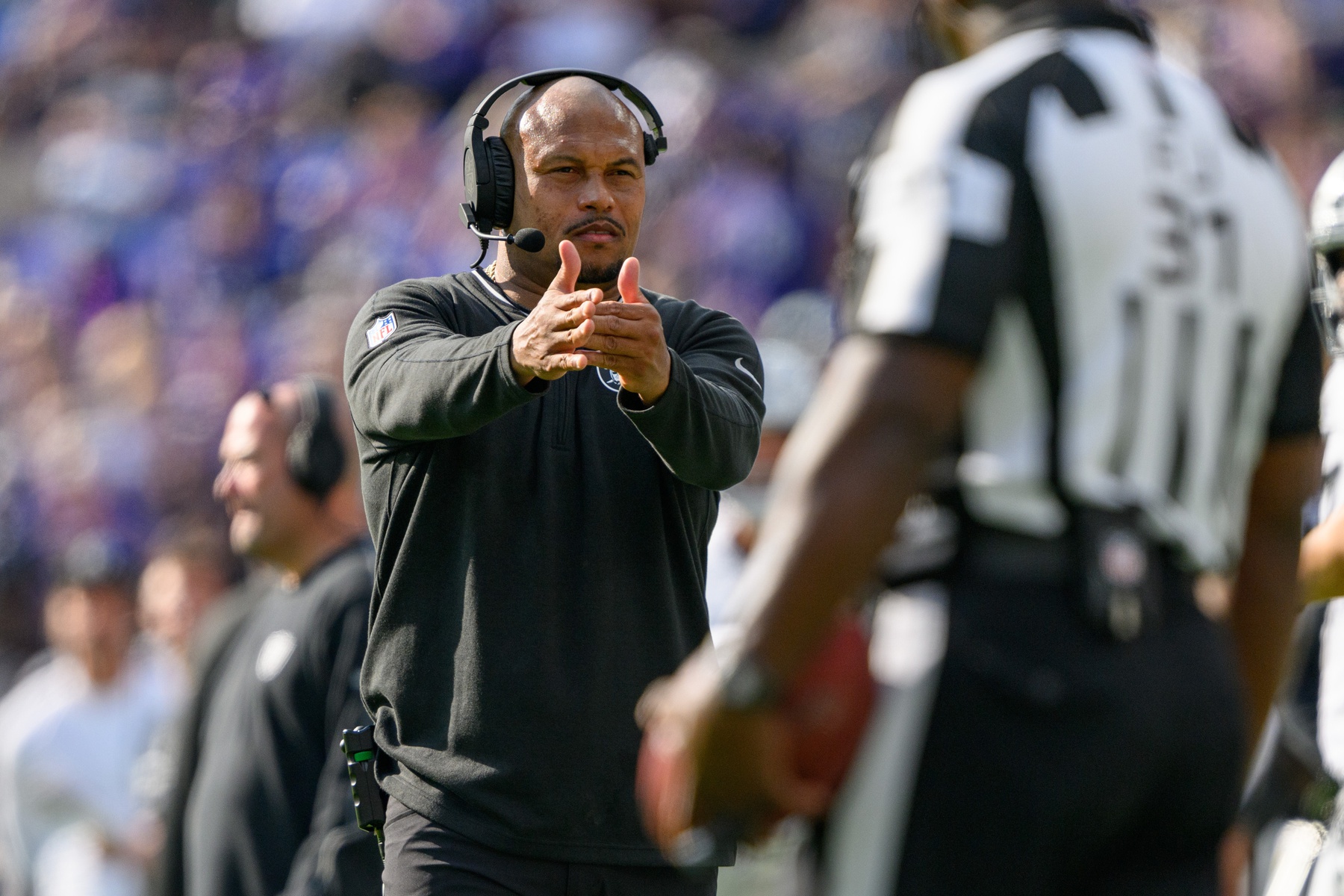 Sep 15, 2024; Baltimore, Maryland, USA; Las Vegas Raiders head coach Antonio Pierce calls a time out during the second half against the Baltimore Ravens at M&T Bank Stadium. Mandatory Credit: Reggie Hildred-Imagn Images