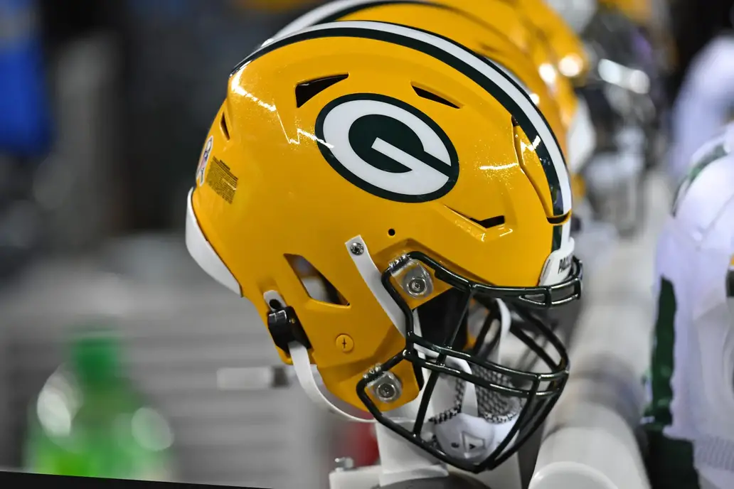 Nov 27, 2022; Philadelphia, Pennsylvania, USA; Green Bay Packers helmet on the bench against the Philadelphia Eagles at Lincoln Financial Field. Mandatory Credit: Eric Hartline-Imagn Images