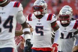 Aug 25, 2024; Landover, Maryland, USA; New England Patriots safety Jabrill Peppers (5) takes the field with teammates before the game against the Washington Commanders at Commanders Field. Mandatory Credit: Tommy Gilligan-Imagn Images