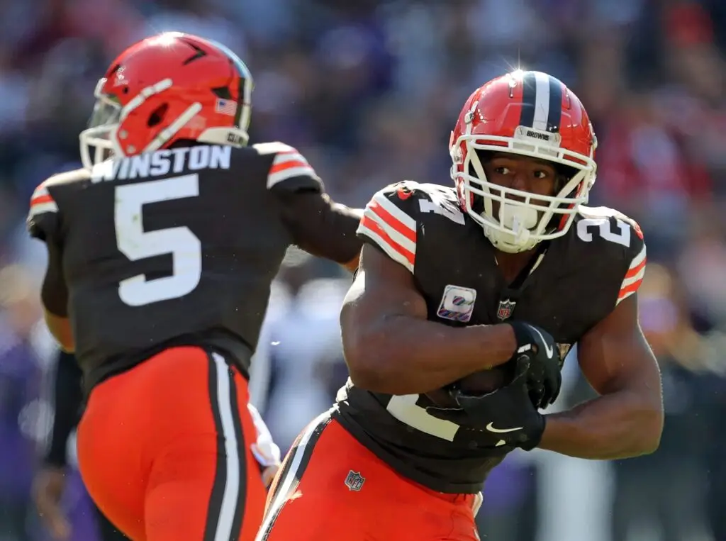 Cleveland Browns GM Andrew Berry Offers Strong Announcement on Nick Chubb's Future 2 Nick Chubb, Cleveland Browns, NFL