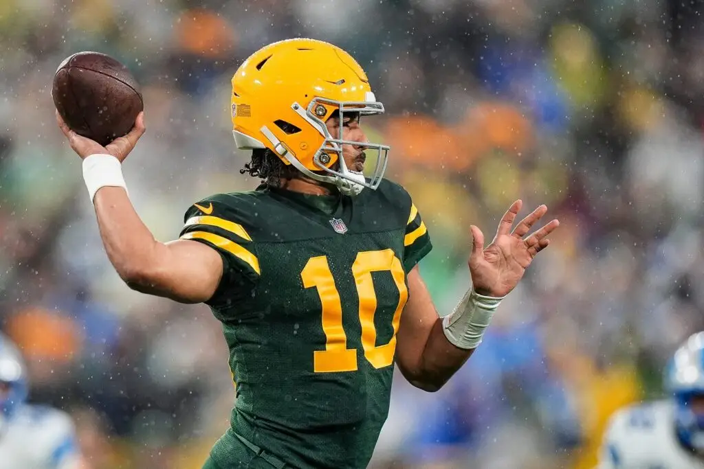 Green Bay Packers quarterback Jordan Love (10) makes a pass against Detroit Lions during the first half at Lambeau Field in Green Bay, Wis. on Sunday, Nov. 3, 2024.