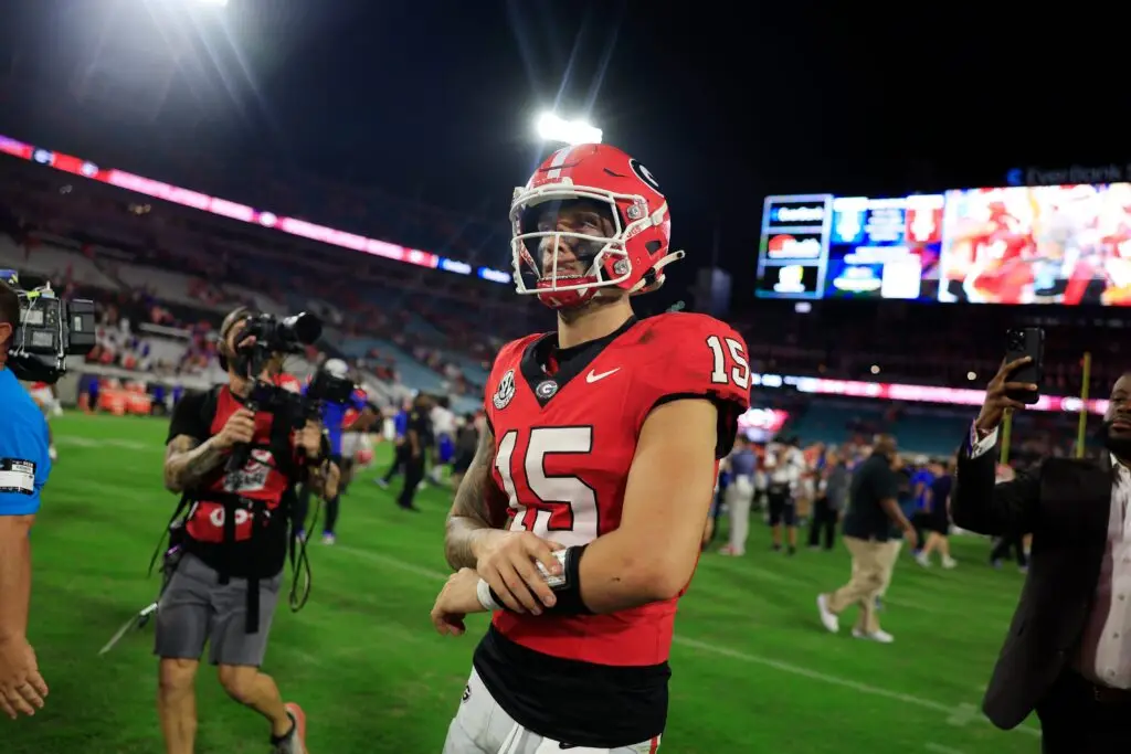 Georgia Bulldogs quarterback Carson Beck walks off the field after the game against Florida. © Corey Perrine/Florida Times-Union / USA TODAY NETWORK via Imagn Images