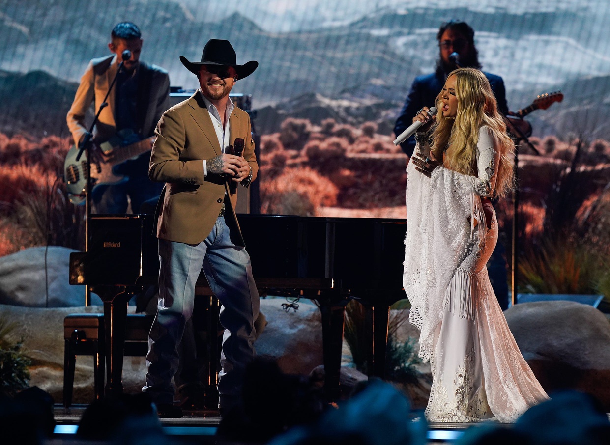 Cody Johnson and Carrie Underwood perform onstage during the 58th Annual Country Music Association Awards in Nashville, Tenn., Wednesday, Nov. 20, 2024. © Denny Simmons / The Tennessean / USA TODAY NETWORK via Imagn Images NFL