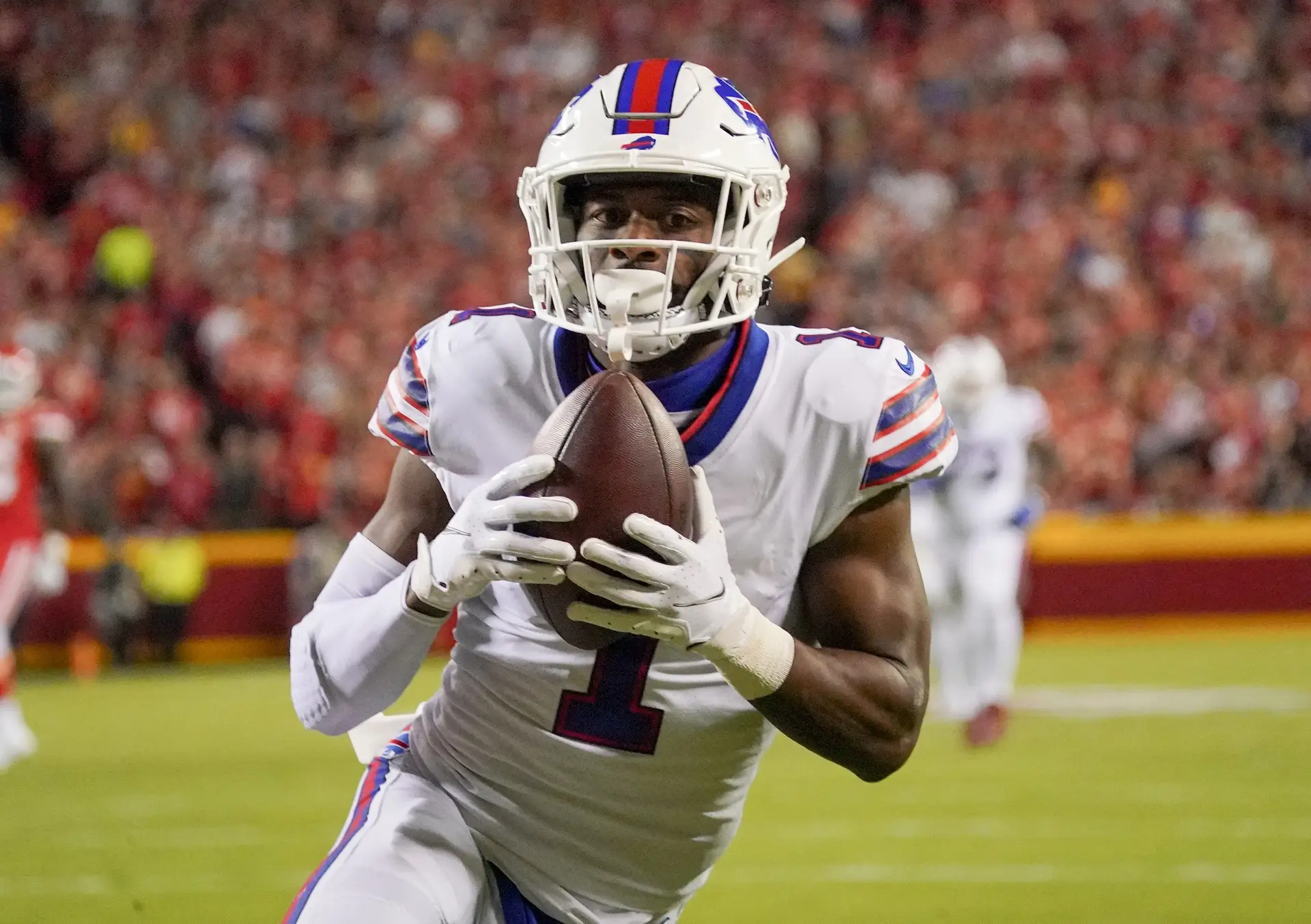 Oct 10, 2021; Kansas City, Missouri, USA; Buffalo Bills wide receiver Emmanuel Sanders (1) catches a pass for a touchdown against the Kansas City Chiefs during the first half at GEHA Field at Arrowhead Stadium. Mandatory Credit: Denny Medley-Imagn Images