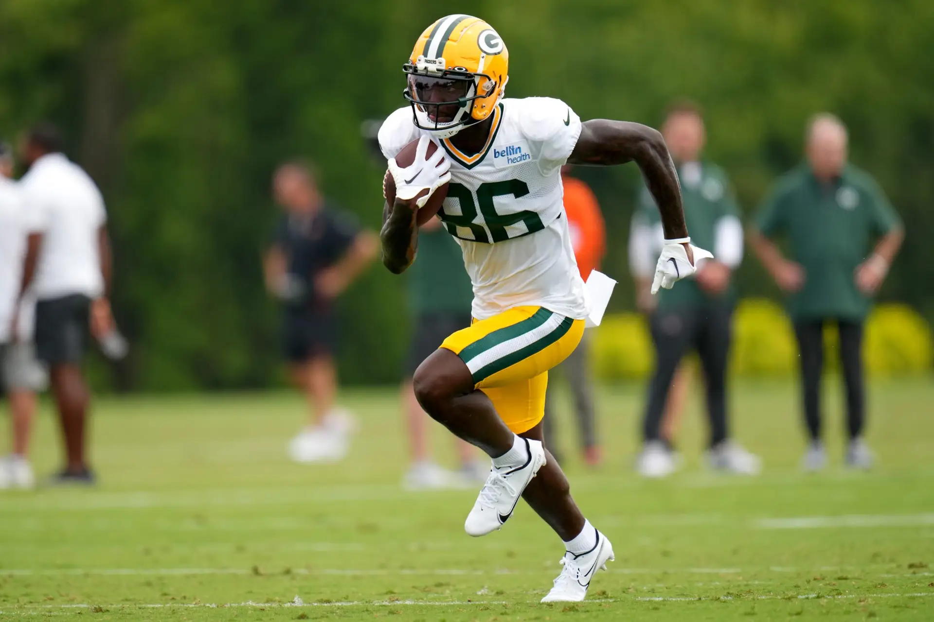 Green Bay Packers wide receiver Grant DuBose (86) runs downfield after completing a catch during a joint practice between the Green Bay Packers and the Cincinnati Bengals, Wednesday, Aug. 9, 2023, at the practice fields next to Paycor Stadium in Cincinnati. © Kareem Elgazzar/The Enquirer / USA TODAY NETWORK