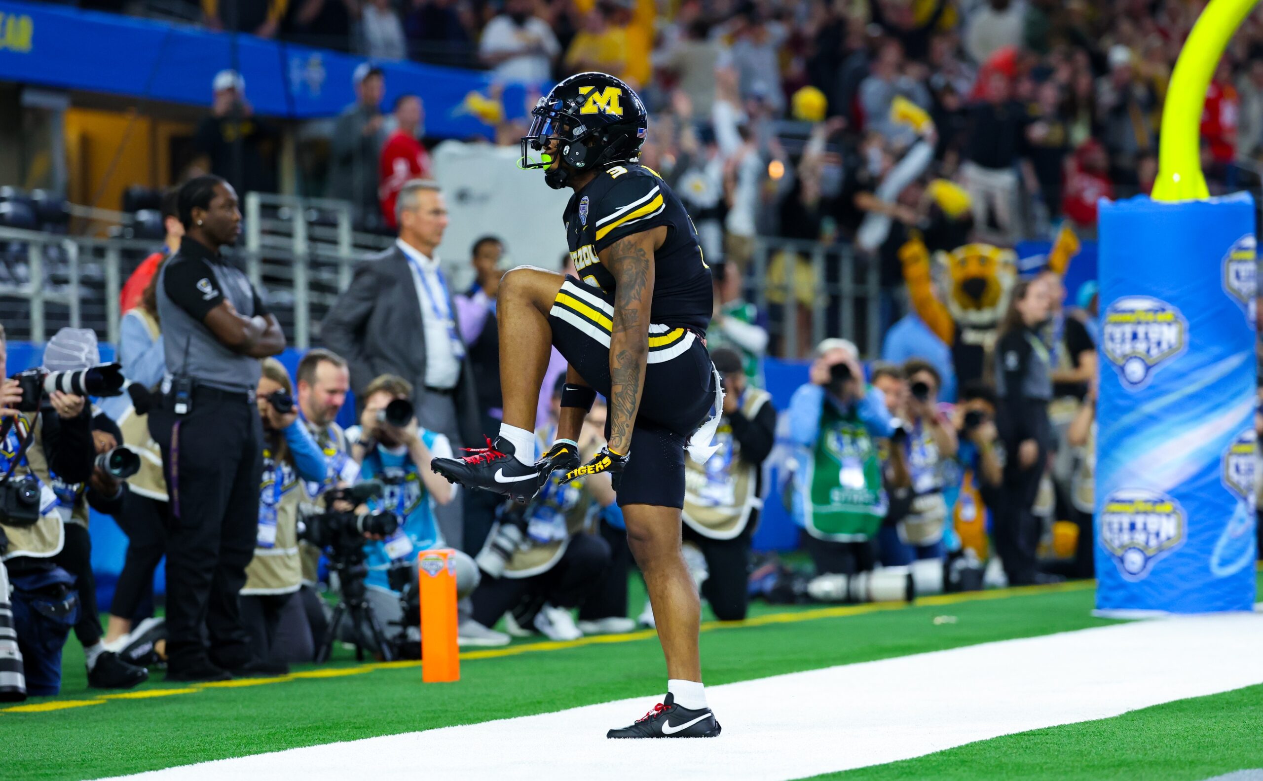 Missouri Tigers, Luther Burden III